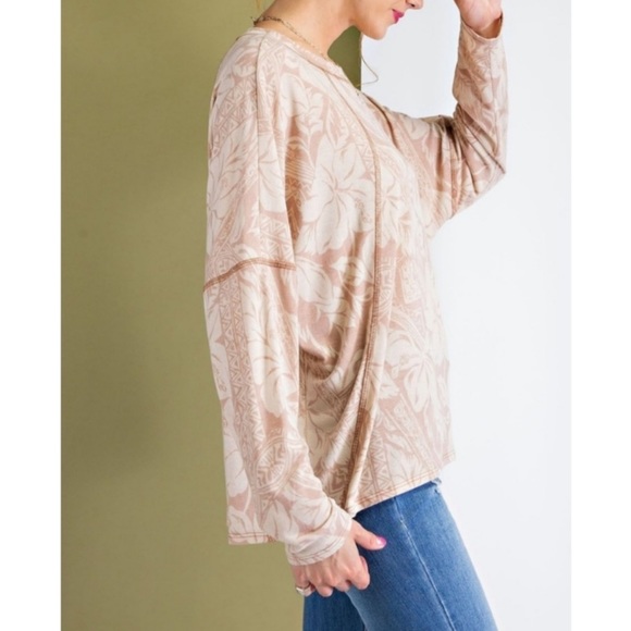 🪷Printed Loose Fit Top🪷 - Picture 6 of 7